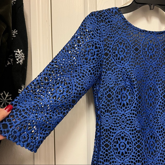 Navy lace body-con dress size S - Picture 2 of 5